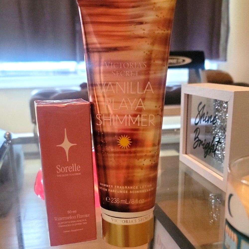 Victoria's Secret Vanilla Shimmer Lotion Paired With Sorelle Tanning Drops!